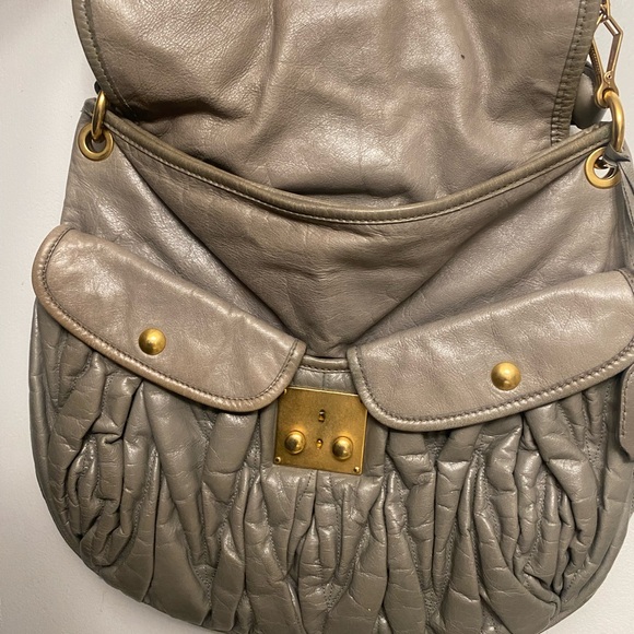 MIU MIU MATALESSE NAPA LEATHER CROSS BODY/SHOULDER BAG - Picture 11 of 13